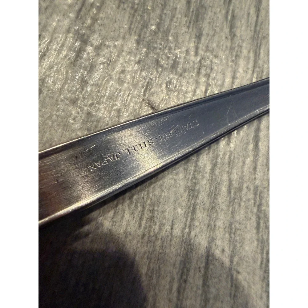 Flatware Set of 3 Silver Leaf Pattern Japan Stainless Steel Dinnerware Embossed